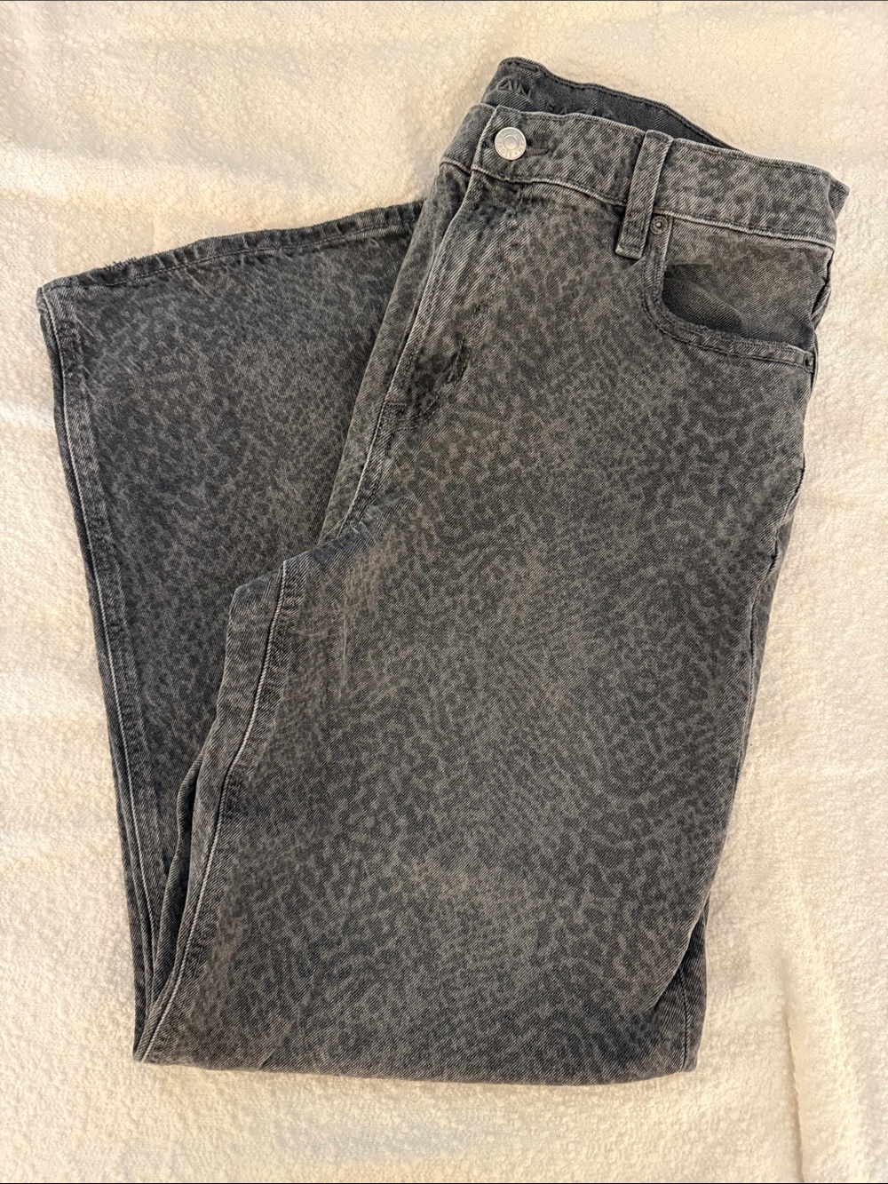 AE Stretch Snake Print High-Waisted Stovepipe Jean